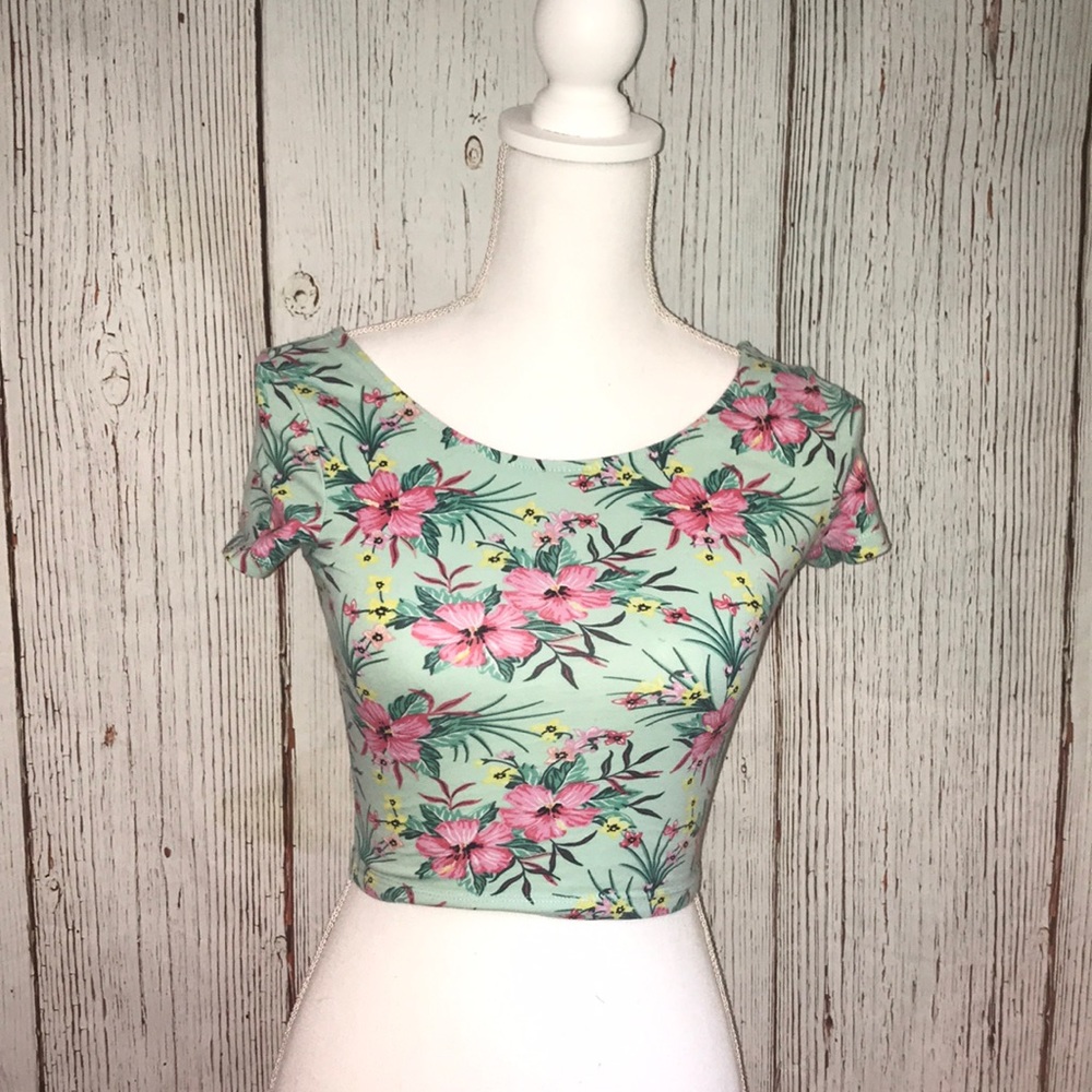 H&M crop top